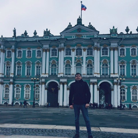 Саша Немешаев