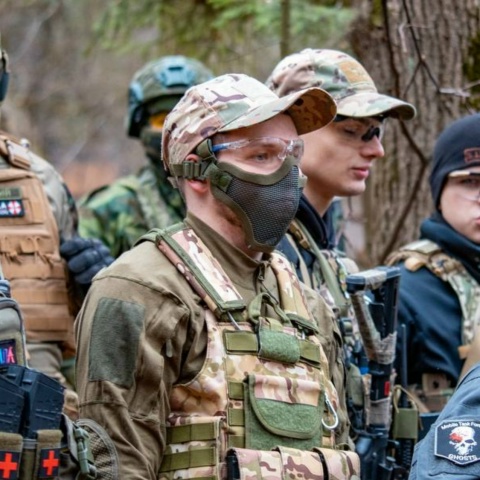 Дмитрий Дадонов